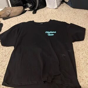 HANES black graphic t